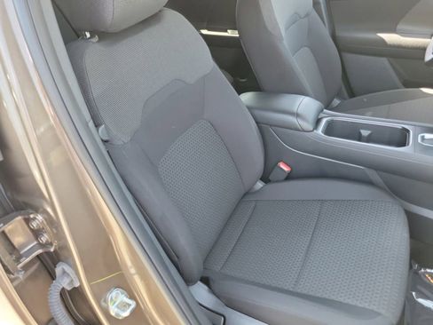Certified 2025 Nissan Kicks S FWD image 20