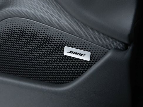 New 2026 Porsche Taycan RWD image 33
