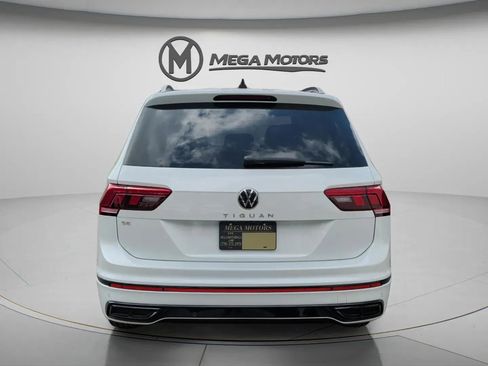 Used 2022 Volkswagen Tiguan SE R-Line image 6