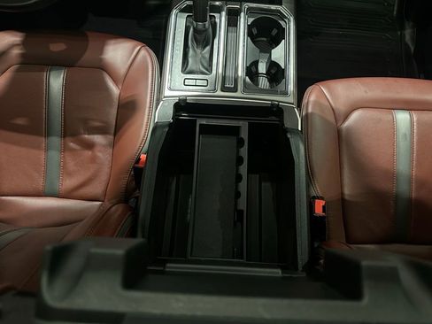 Used 2020 Ford F150 Platinum w/ Equipment Group 701A Luxury image 38