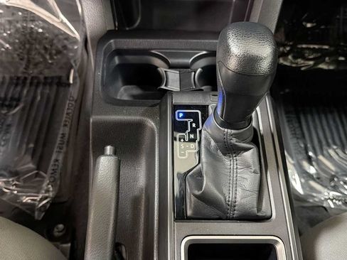 Certified 2022 Toyota Tacoma SR w/ SR Convenience Package RWD image 21