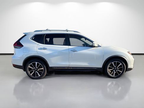 Used 2019 Nissan Rogue SL w/ Premium Package image 2