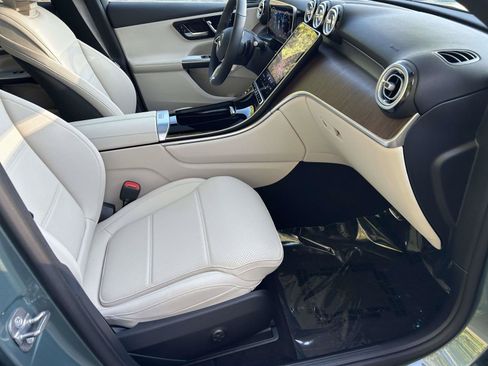 New 2027 Mercedes-Benz GLC 300 image 43