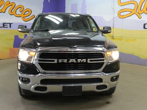 Used 2019 RAM 1500 Big Horn AWD/4WD image 3