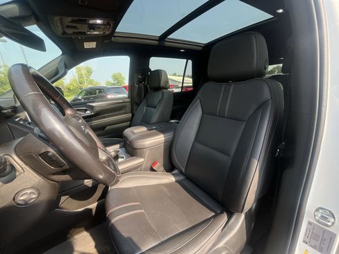 Used 2022 Chevrolet Tahoe RST w/ Sport Performance Package image 20