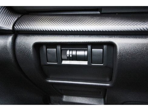Certified 2024 Subaru Crosstrek 2.5i Limited w/ Crosstrek Mirror Package AWD/4WD image 17