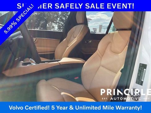 Certified 2024 Volvo XC90 B6 Ultimate w/ Lounge Package AWD/4WD image 18