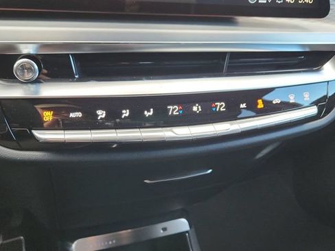 New 2026 Cadillac Lyriq V AWD/4WD image 17