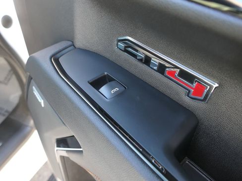 Used 2023 GMC Sierra 1500 AT4 w/ AT4 Preferred Package image 25