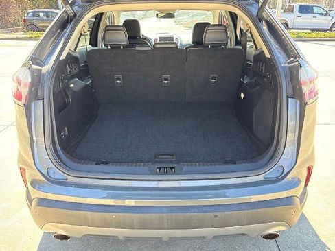 Certified 2021 Ford Edge Titanium image 30