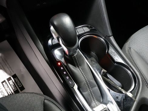 Used 2024 Buick Encore GX Preferred image 31