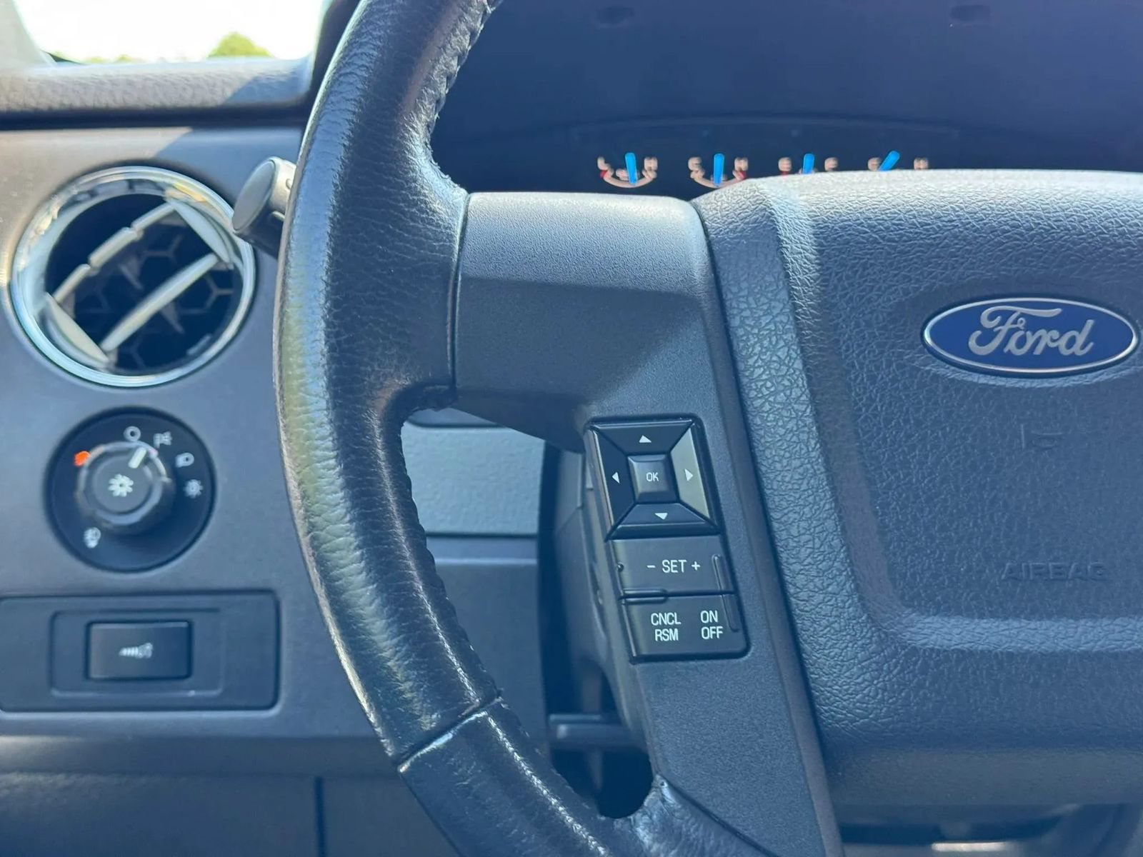 Used 2012 Ford F150 XLT w/ XLT Chrome Pkg RWD image 29