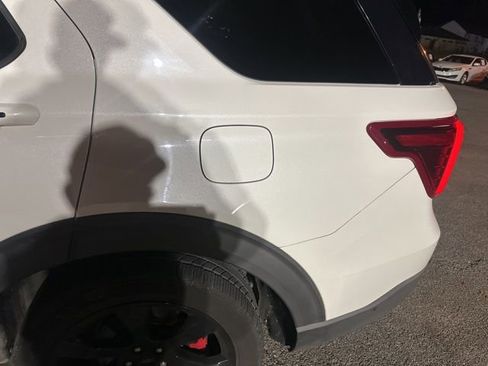 Used 2020 Ford Explorer ST w/ ST High-Performance Pack image 15