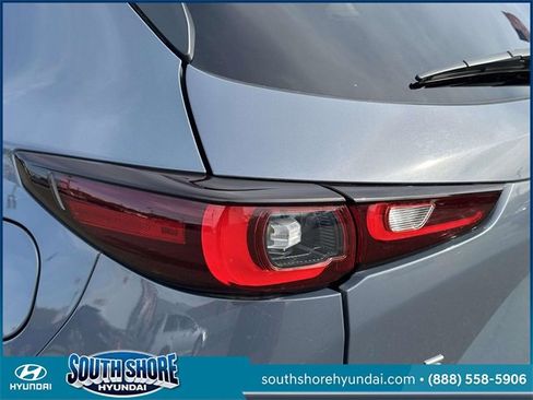 Used 2023 MAZDA CX-5 Carbon Edition image 11