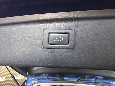 Used 2016 Subaru Outback 2.5i Premium image 28