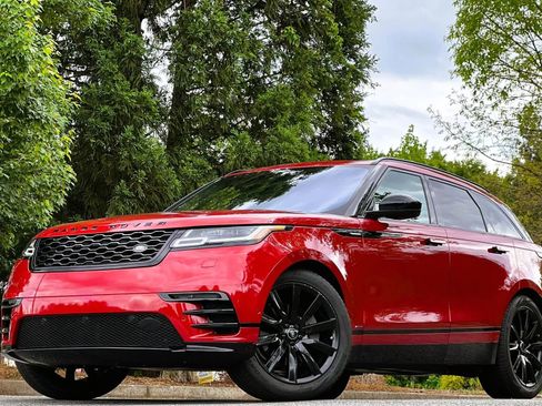Used 2019 Land Rover Range Rover Velar R-Dynamic SE image 2