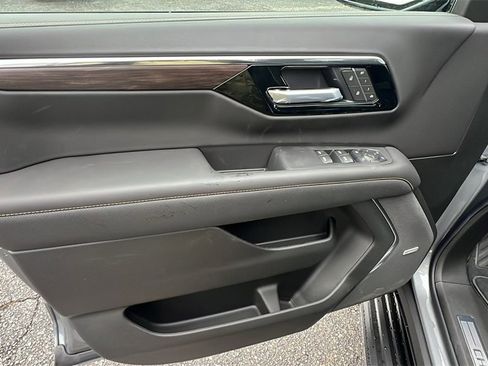 New 2026 Chevrolet Tahoe Premier image 11