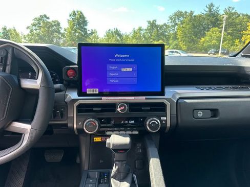 New 2026 Toyota Tacoma TRD Off-Road w/ TRD Off Road Upgrade Package AWD/4WD image 19