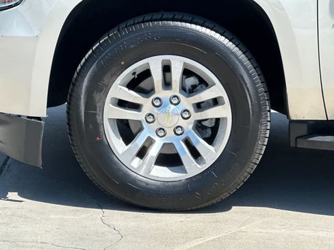 Used 2015 Chevrolet Tahoe LS RWD image 22