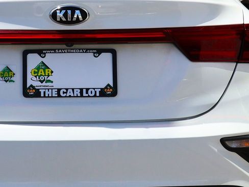 Used 2020 Kia Forte Sedan FWD image 19