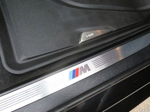 Used 2015 BMW X6 xDrive50i image 16