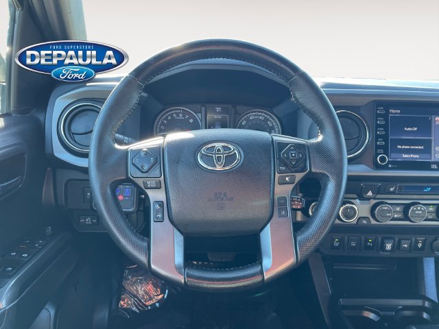 Used 2022 Toyota Tacoma TRD Off-Road w/ TRD Premium Off Road Package AWD/4WD image 15