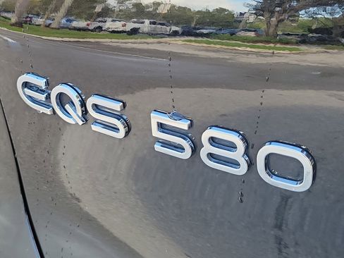 Used 2023 Mercedes-Benz EQS 580 4MATIC SUV image 6