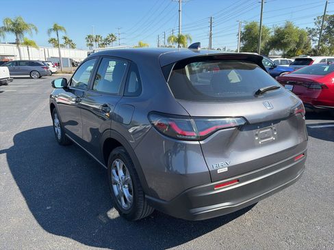 Used 2023 Honda HR-V LX image 5
