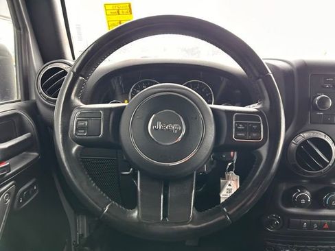 Used 2018 Jeep Wrangler Unlimited Sport S AWD/4WD image 20