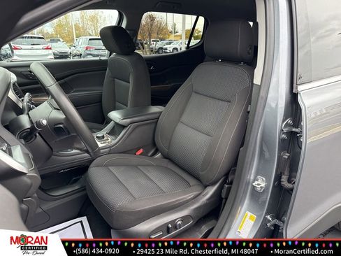 Used 2022 GMC Acadia SLE w/ Driver Convenience Package image 13