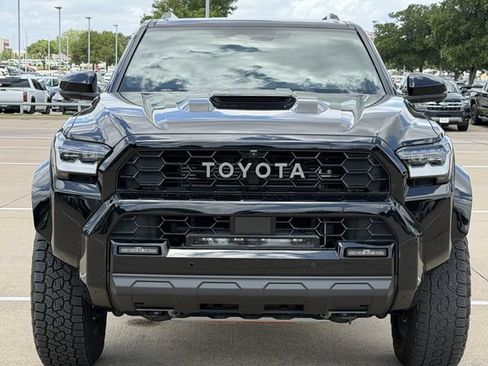 Used 2025 Toyota 4Runner TRD Pro AWD/4WD image 7