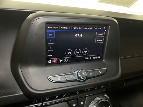 Used 2020 Chevrolet Camaro LT image 19