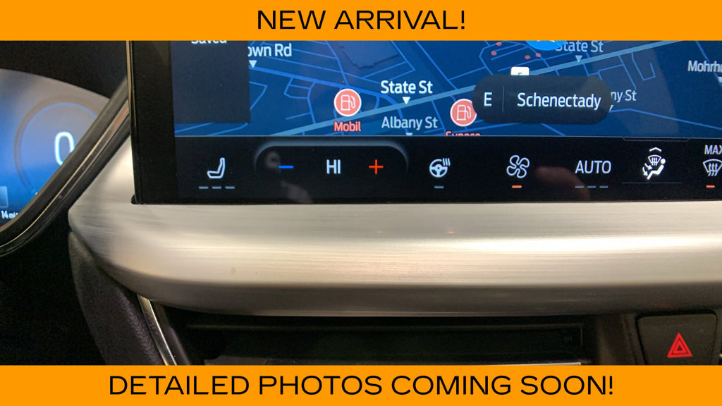 Certified 2023 Ford Escape Platinum w/ Premium Technology Package AWD/4WD image 41