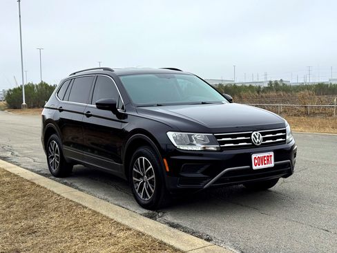 Used 2019 Volkswagen Tiguan SE image 4