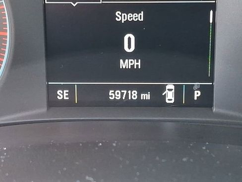 Used 2024 Chevrolet Malibu LT image 19