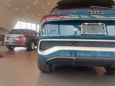 New 2026 Audi Q3 quattro 2.0T AWD/4WD image 9