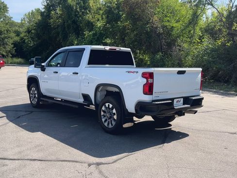 Certified 2023 Chevrolet Silverado 2500 Custom w/ Custom Value Package image 7