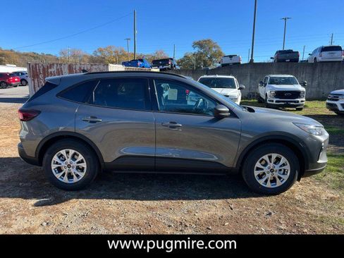 New 2025 Ford Escape Active image 8