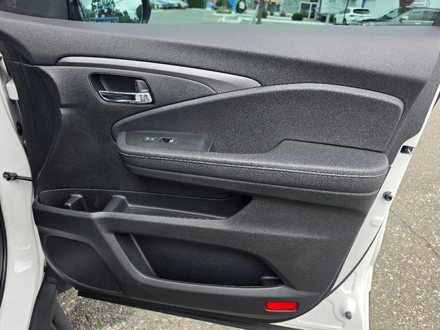 Used 2023 Honda Ridgeline RTL image 11