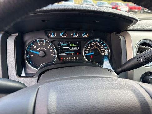 Used 2014 Ford F150 XLT w/ Equipment Group 302A Luxury AWD/4WD image 14