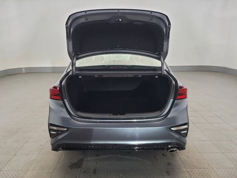 Used 2019 Kia Forte LXS image 29