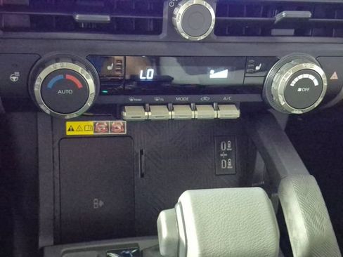 New 2026 Toyota Tacoma TRD Off-Road AWD/4WD image 20