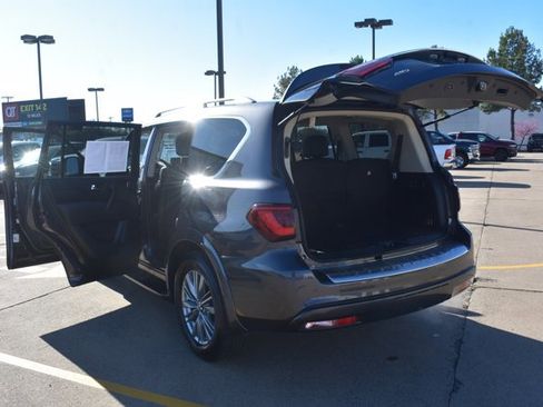 Used 2024 INFINITI QX80 Luxe image 18
