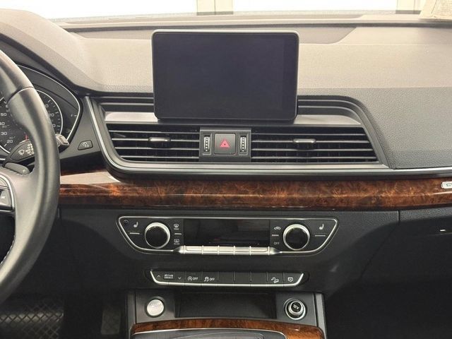 Used 2018 Audi Q5 2.0T Premium w/ Convenience Package AWD/4WD image 10