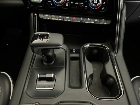 Used 2023 GMC Sierra 1500 AT4X AWD/4WD image 13