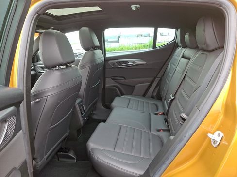 Certified 2024 Dodge Hornet R/T Plus w/ Tech Pack Plus w/o Parking AWD/4WD image 10