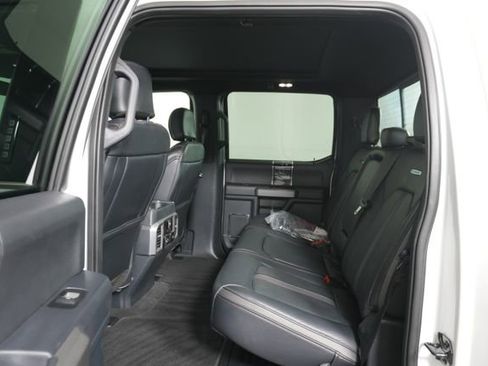 Certified 2022 Ford F250 Platinum image 25