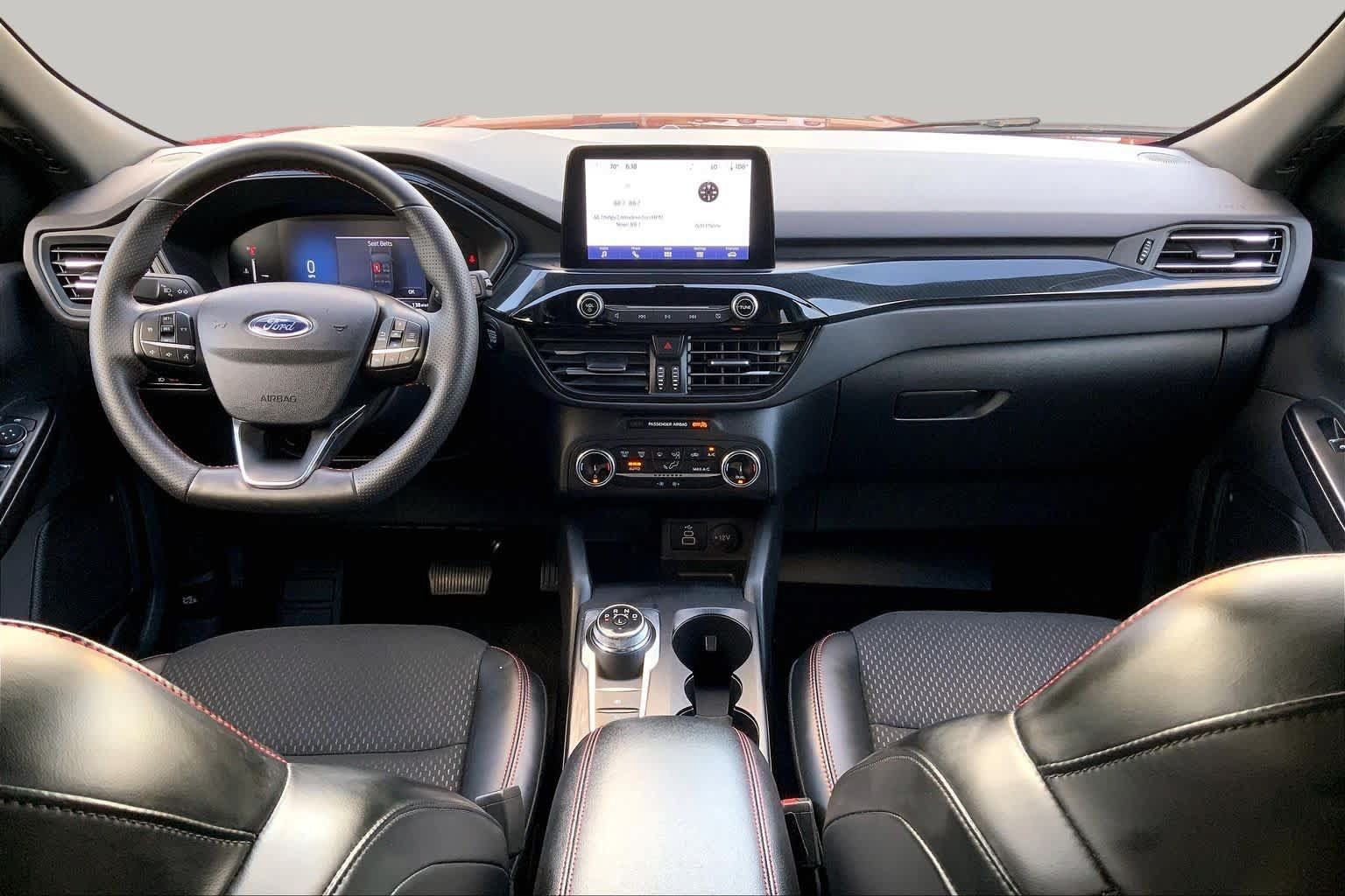 Used 2025 Ford Escape ST-Line FWD image 15
