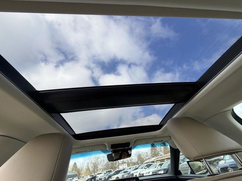 Used 2019 Lexus ES 350 w/ Accessory Package 2 image 24