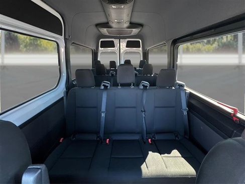 Used 2025 Mercedes-Benz Sprinter 2500 image 14